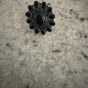 Chic Black Stone Floral Ring